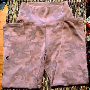 P'tula Camouflage Leggings - Brown